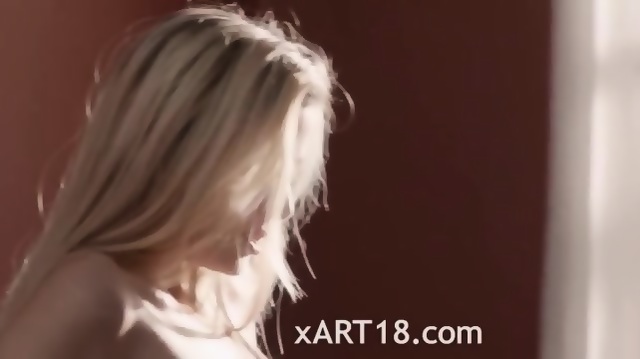 Unbelievable Blonde Penetrated On The Couch