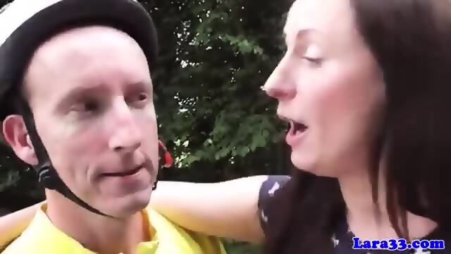 Brit Mature In Nylon Sucks Cyclist Dick