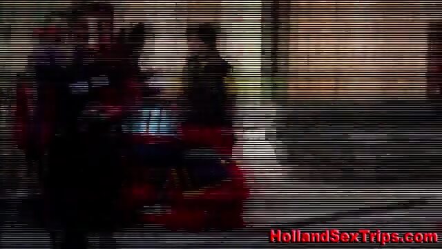 Amateur Hooker Sucks Cock