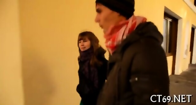 Thick Cock Bangs Wet Pussy