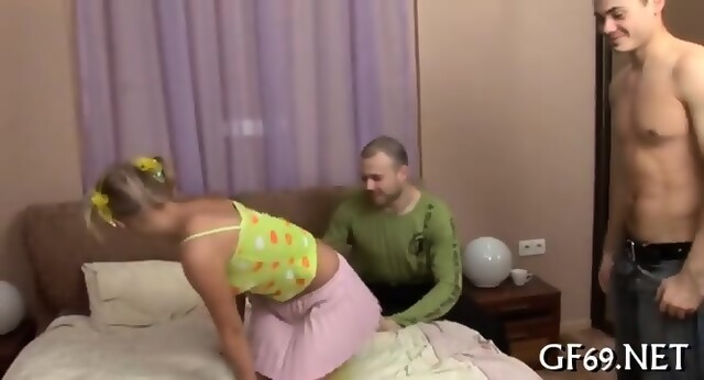 Babe Is Getting A Lusty Exposure