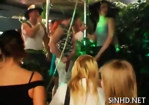 Raucous Love Holes Pleasuring