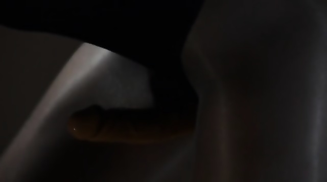 Babe Love Stripping With Strap Om