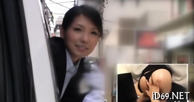 Working Out Beautys Hot Beaver