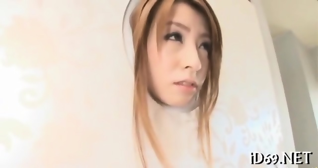 Gorgeous Babes Raucous Gangbang