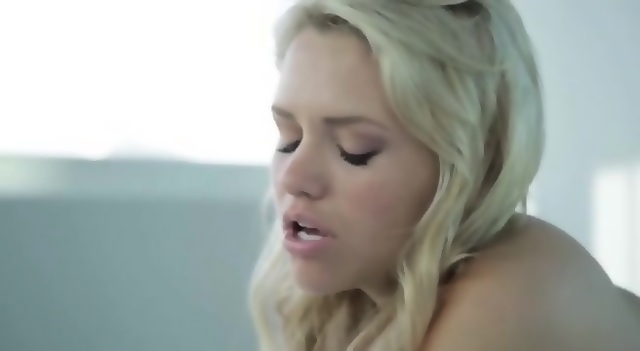 Cock In Her Unbelievable Fairhair Cunt