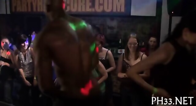 Zealous And Wild Group Fucking