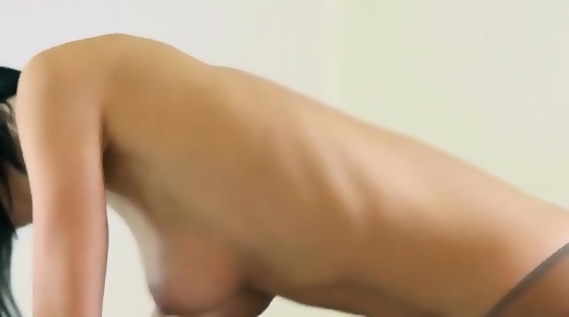 Horny Young Princesses With Strapon On Bed