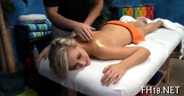 Exquisite Pussy Massage