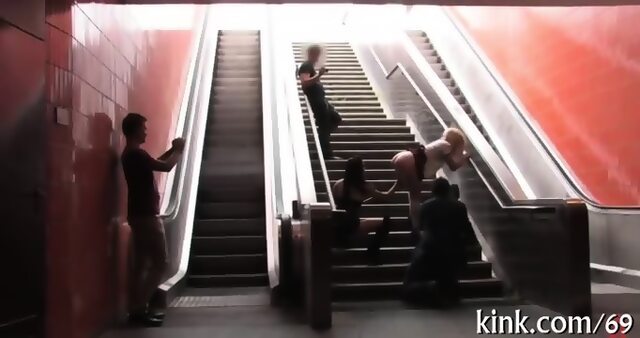 Erotic Group Pleasuring