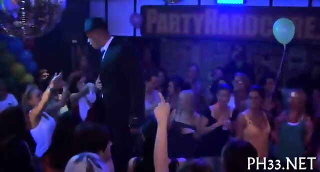 Errotic Orgy Pleasuring