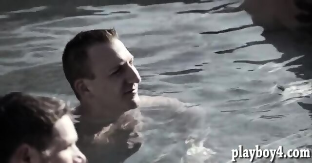 Two Couple Swingers Groupsex By The Pool That They Enjoyed