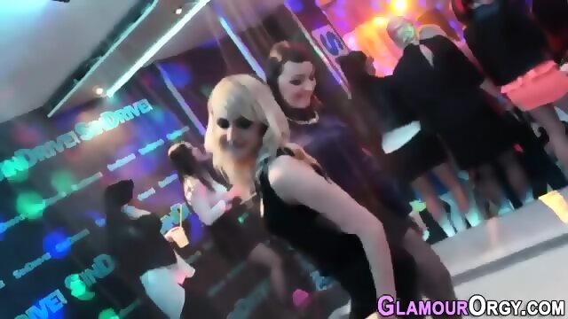 Ebony Tramp Sucks At Orgy