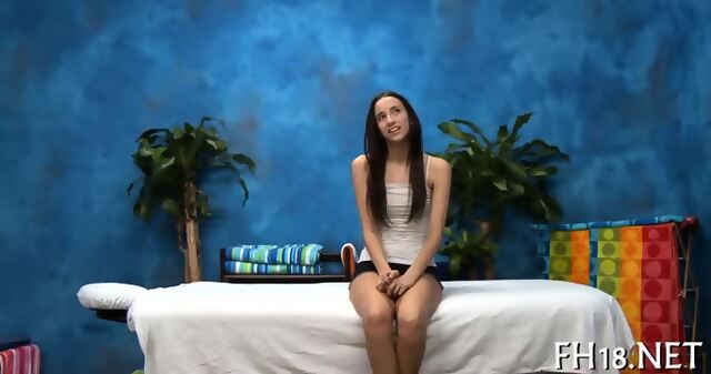 Penetrating Hot Chicks Twat