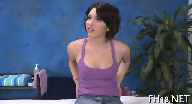 Hot And Errotic Pussy Pleasuring