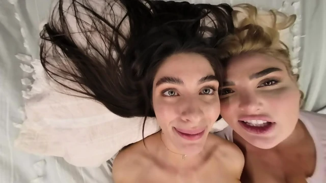 TRU KAIT KENZIE ANNE VR