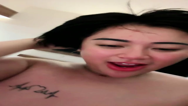 MARLBOROQUEENSEX - MEYCHEN NGENTOT MALU MALU