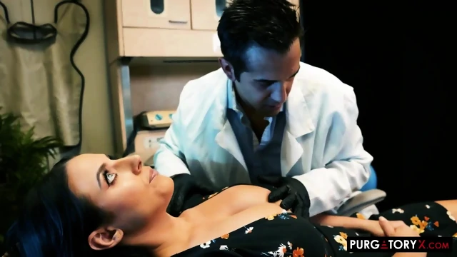 Doctor Fucks Angela White