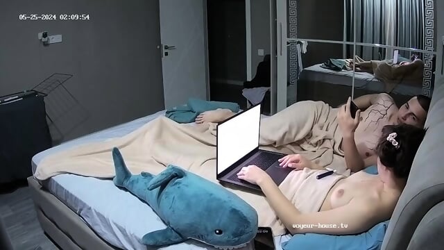 special candid sleeping bare feet scenes Flora Apartment 2024-05-25 16-14-43 editat brut