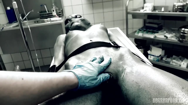 HORROR PORN – Roswell UFO