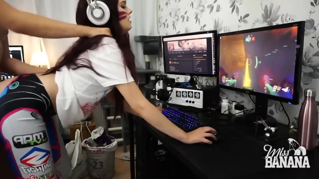 Gamer Girl