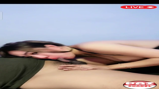 Indo ML di depan kamera