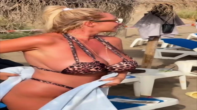 Mara Traversi Busty Italian Big Tits