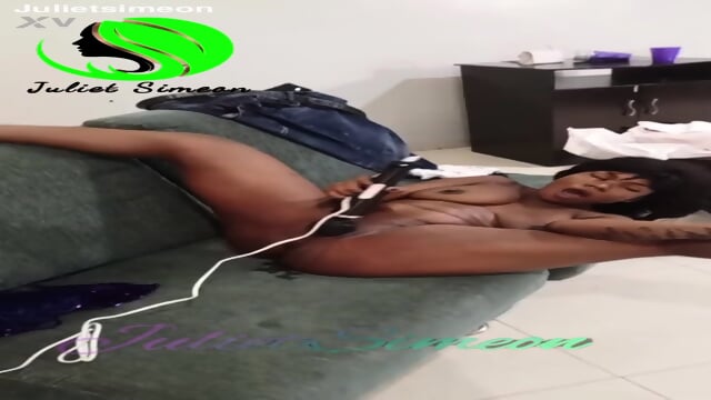 Xvideos_le_vibrateur_me_fait_jouir_et_gicler_plus_plus_plus_HD.mp4