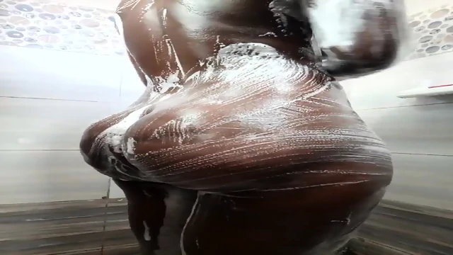 Black booty shower 3