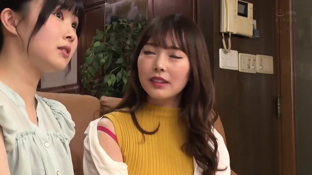 Would You Like To Put On A Strap-on From The Top Of A Micro Bikini And Make A Masochistic Man Masturbate_1.