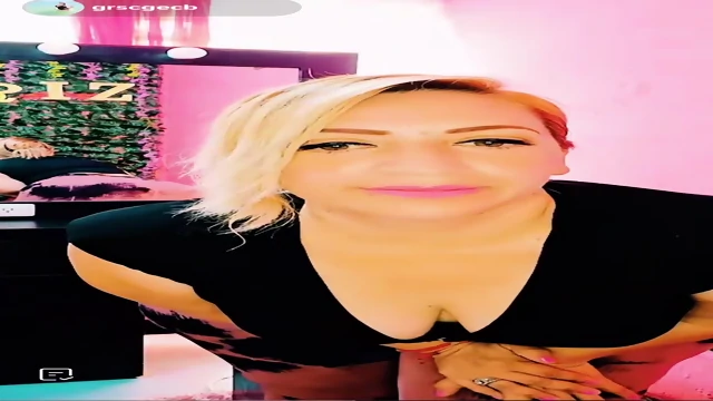 Grizzzz_lol sexy big ass milf