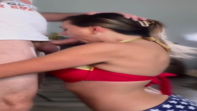 College Girlfriend Sloppy Blowjob Facial