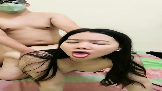 Pelacur Mendesah Hebat