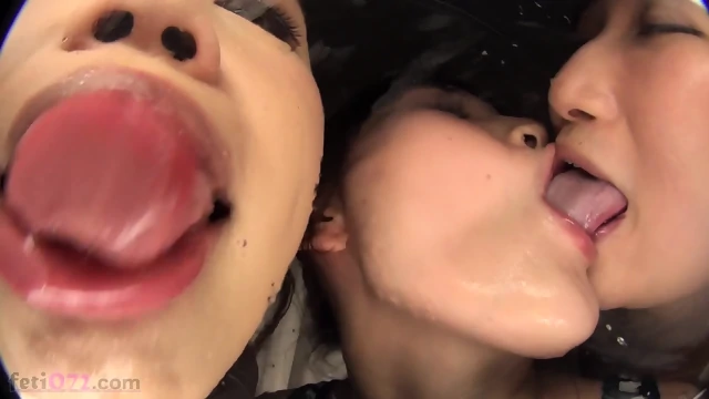 Japanese Lesbian Kissing 11