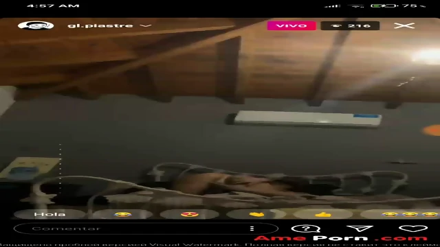 Two Girls Fucking On Ig Live - full on