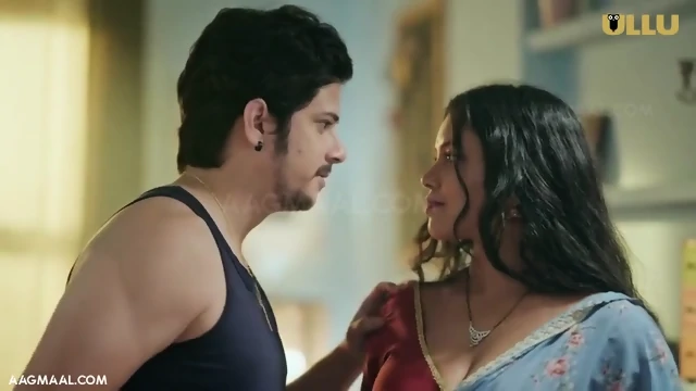 Aunty fuck debor so hard