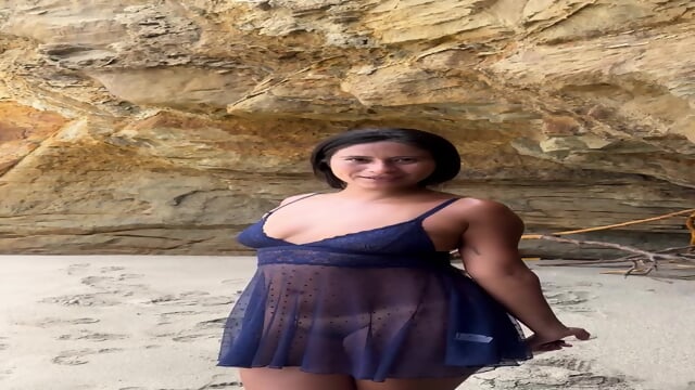 EspaÃ±ol Italiano camello en silla de ruedas cammello su sedia a rotelle 7