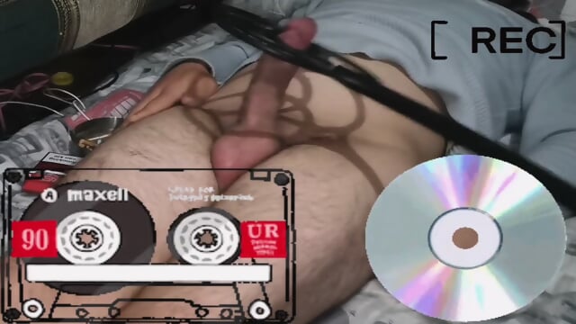 His friend disappeared, this boy said that everything would be fine out of pity, it wasn't so, so this boy was caught by his friend while having sex with another boy, then when the friend was caught by his friend, then this boy ejaculated his friend with