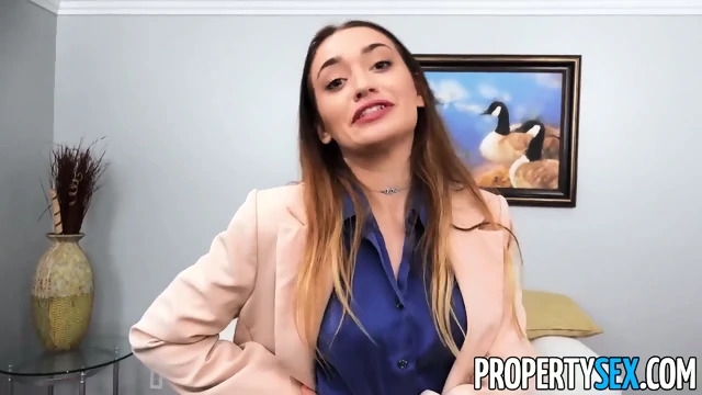 Good-looking Real Estate Agent Bangs Her Step Mother's Client