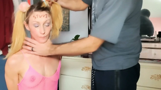 Vanessa Hastings is a Stupid Whore