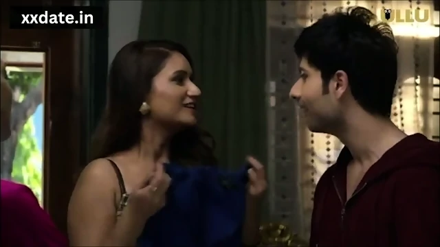 Reena Bhabhi Ki Pyaas Bhujayi Bade Hathiyaar S