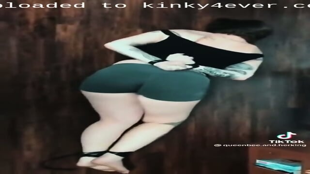 Tiktoker Escape Challenge