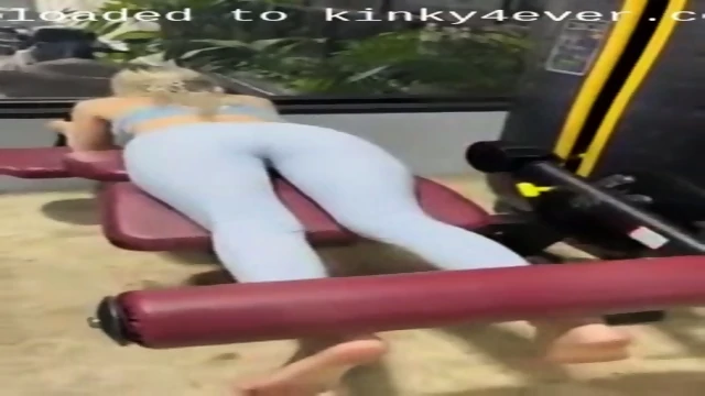 Barefoot Blonde Exposes Her Sexy Feet While Working Out At The Gym