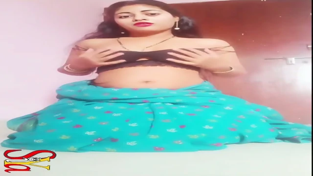 Bhabhi Saree Fingering pussy