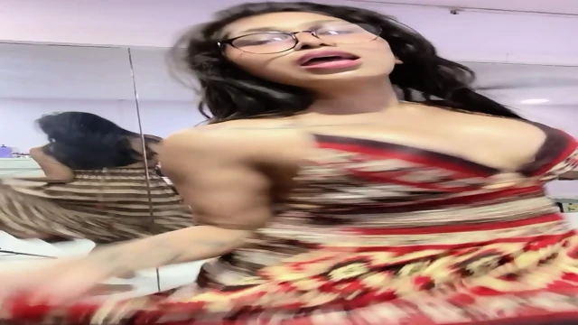 Instagram Two Transgender Sexy BigAss Models @Mounip_18 And @sunali_918