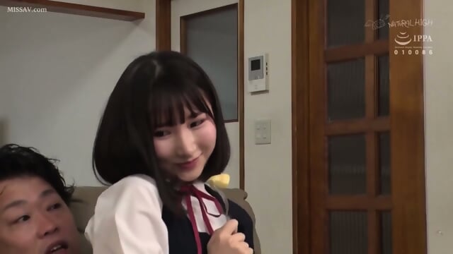 Kana-chan Who Continues To Shake