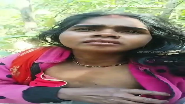 Indian Desi Village Bhabhi Jangal Me Mangal Odia Outdoor Viral Video 2025