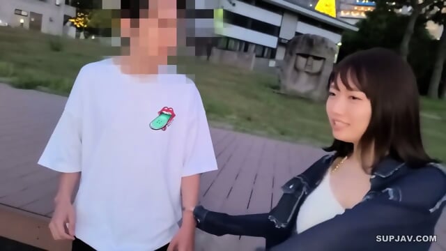 Hina-chan! Get another handsome guy with her pick-up tech and go to the hotel!