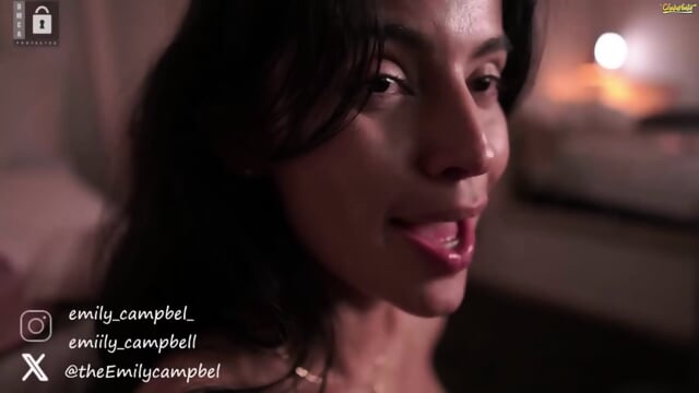 Hot Latina 46e5gr4q5wtu3uwqtewtjeyik8ui46e