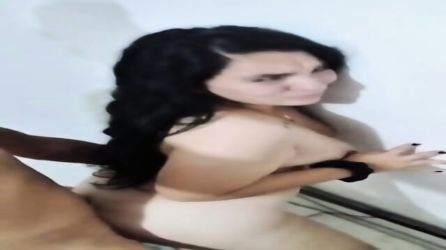 LUSTFUL_STEP_DAD_WASHES_HIS_STEP_DAUGHTER_4